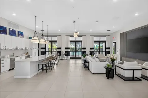 4981 Peacock Way Dania Beach FL 33312