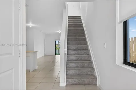 4981 Peacock Way Dania Beach FL 33312