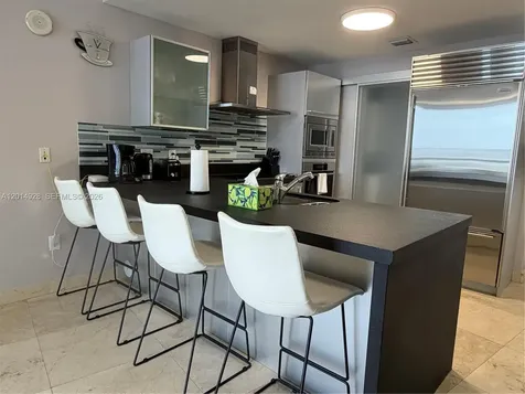 18201 Collins Avenue Sunny Isles Beach FL 33160