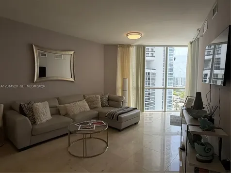 18201 Collins Avenue Sunny Isles Beach FL 33160