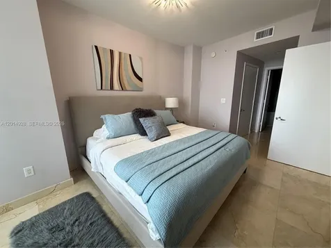 18201 Collins Avenue Sunny Isles Beach FL 33160