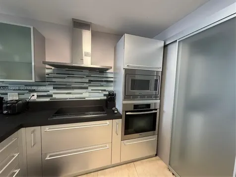 18201 Collins Avenue Sunny Isles Beach FL 33160