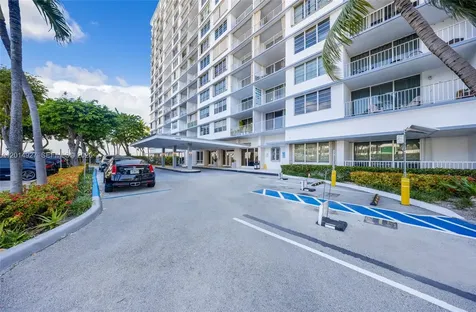 1865 79th Street Causeway North Bay Village FL 33141