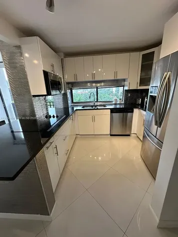 17021 N Bay Road Sunny Isles Beach FL 33160