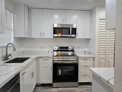 11477 NW 39th Court Coral Springs FL 33065