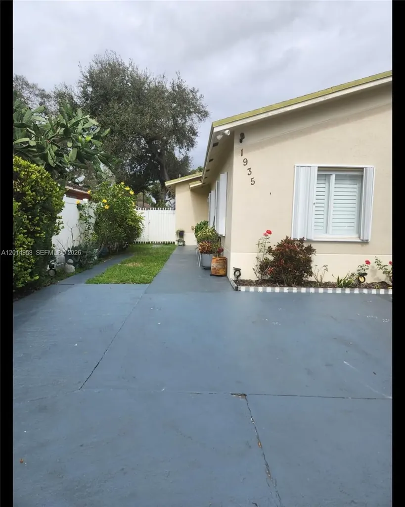1935 NW 96th Street Miami FL 33147
