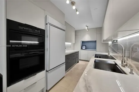 1800 S Ocean Drive Hallandale Beach FL 33009