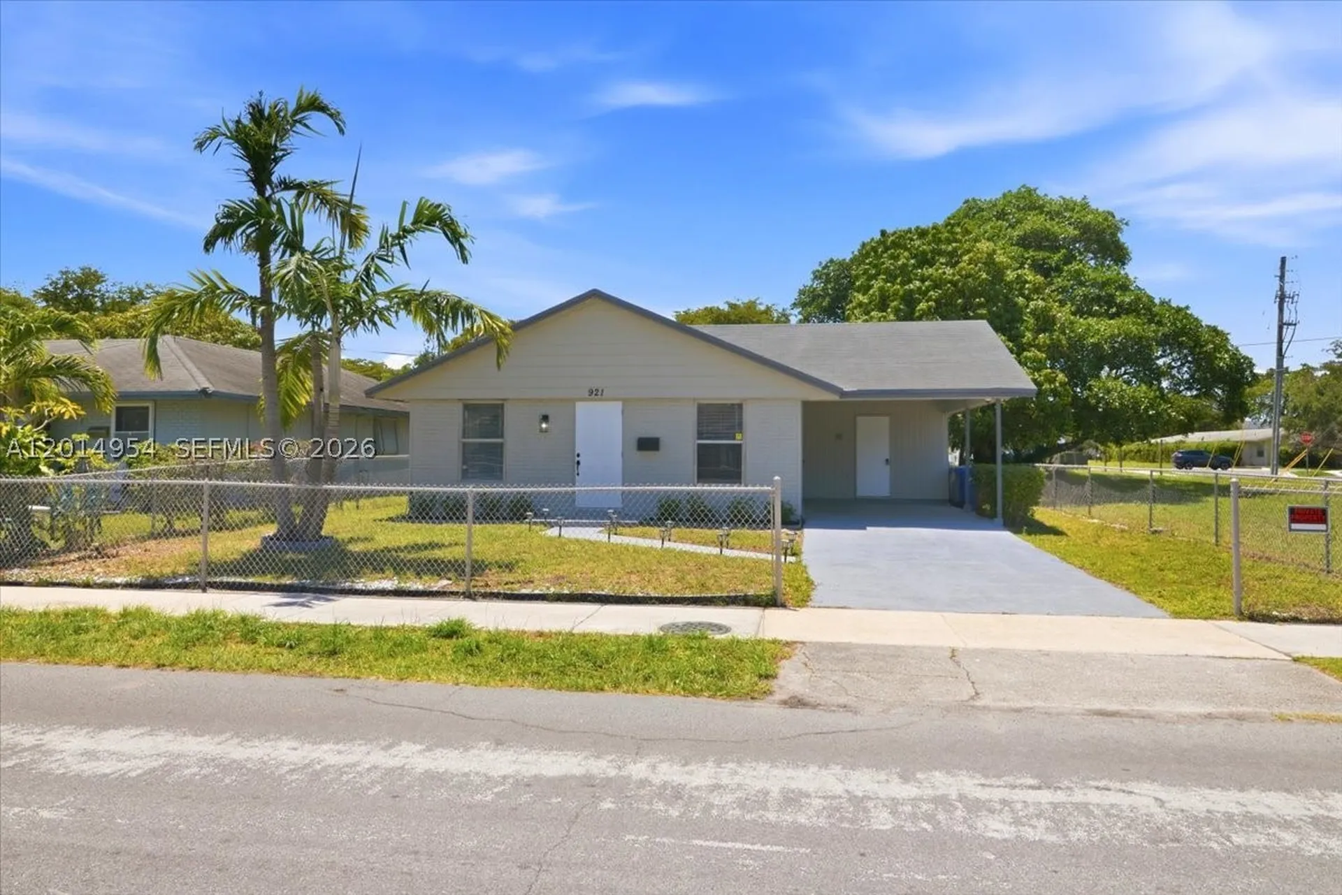 921 NW 5th Avenue Pompano Beach FL 33060