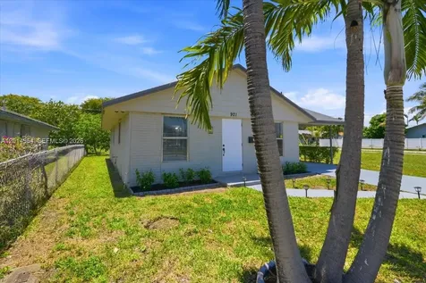 921 NW 5th Avenue Pompano Beach FL 33060