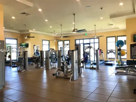 9213 W 33rd Way Hialeah FL 33018