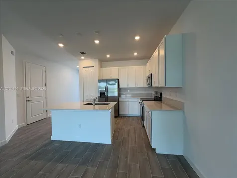 3747 Harborside Avenue Fort Pierce FL 34946