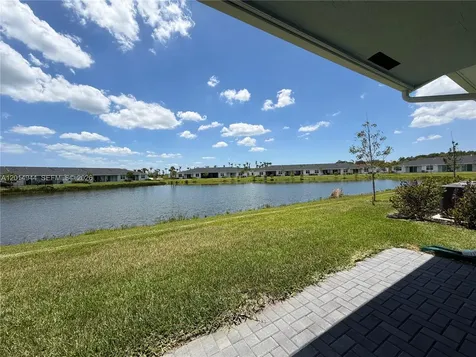 3747 Harborside Avenue Fort Pierce FL 34946