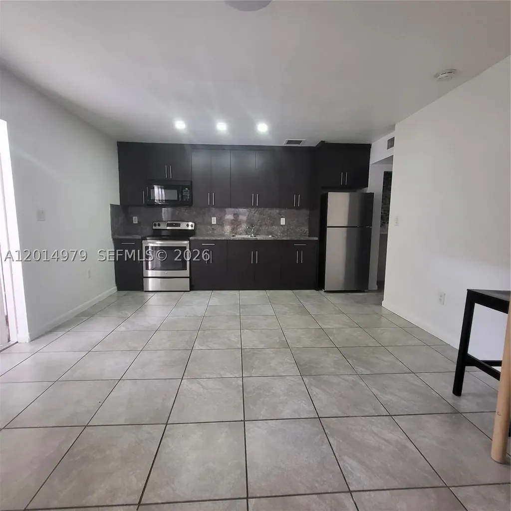 315 NW 59th Street Miami FL 33127