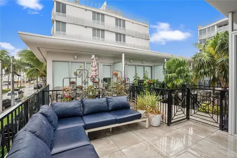 2130 Park Avenue Miami Beach FL 33139