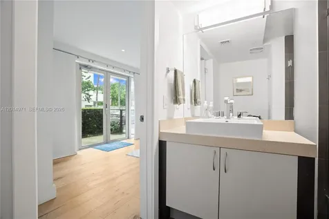 2130 Park Avenue Miami Beach FL 33139