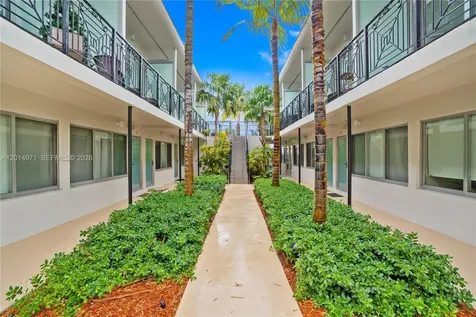 2130 Park Avenue Miami Beach FL 33139