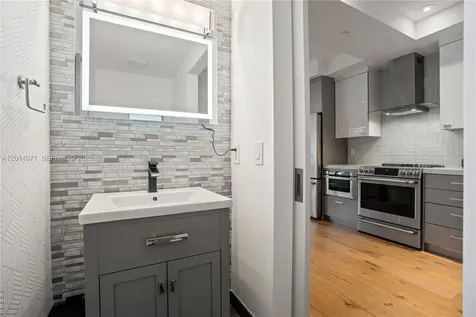 2130 Park Avenue Miami Beach FL 33139