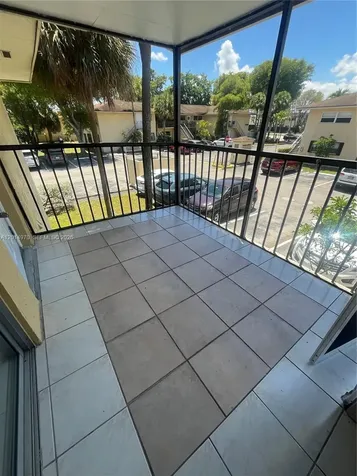 15609 SW 73rd Cir Terrace Miami FL 33193