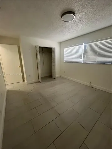 15609 SW 73rd Cir Terrace Miami FL 33193