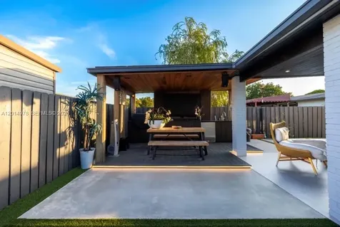 7541 SW 135th Avenue Miami FL 33183