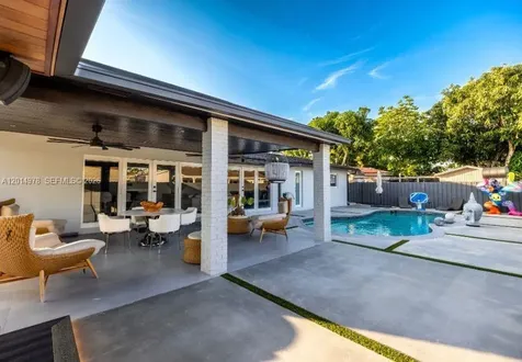 7541 SW 135th Avenue Miami FL 33183