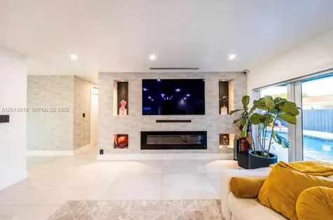 7541 SW 135th Avenue Miami FL 33183