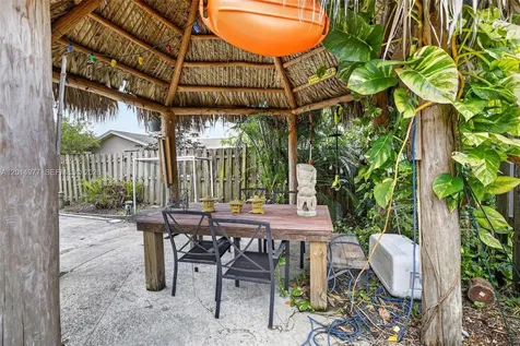 9131 NW 31st Place Sunrise FL 33351
