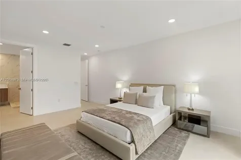 909 NE 16th Avenue Fort Lauderdale FL 33304