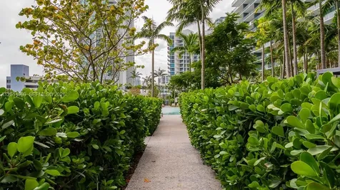 650 NE 32nd Street Miami FL 33137