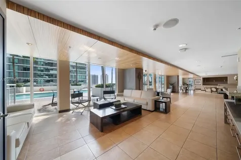 60 SW 13th Street Miami FL 33130