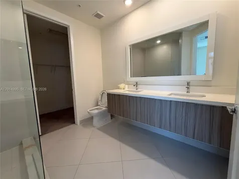 10222 NW 64th Way Doral FL 33178