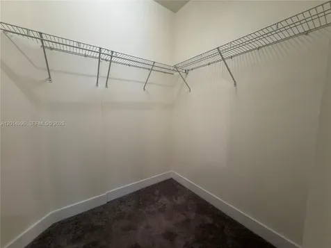 10222 NW 64th Way Doral FL 33178
