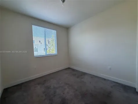 10222 NW 64th Way Doral FL 33178