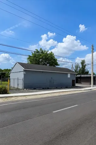 23095 S Dixie Highway Miami FL 33170