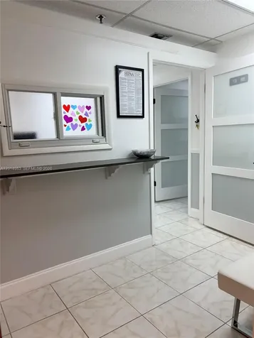 2100 W 76th Street Hialeah FL 33016