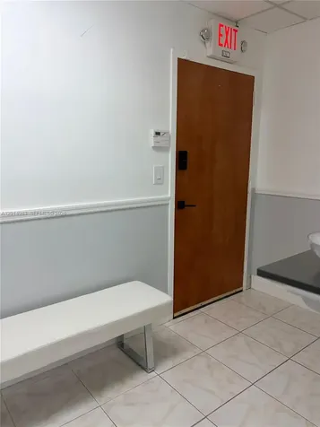 2100 W 76th Street Hialeah FL 33016