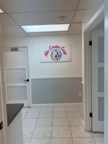 2100 W 76th Street Hialeah FL 33016