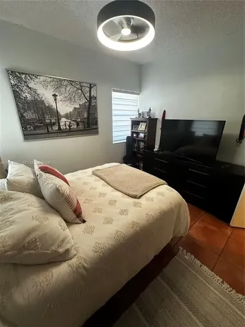 8211 NW 191st Lane Hialeah FL 33015