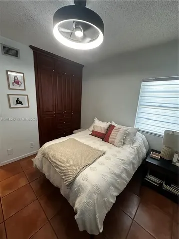 8211 NW 191st Lane Hialeah FL 33015