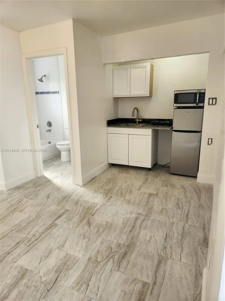 10332 SW 211th Street Cutler Bay FL 33189