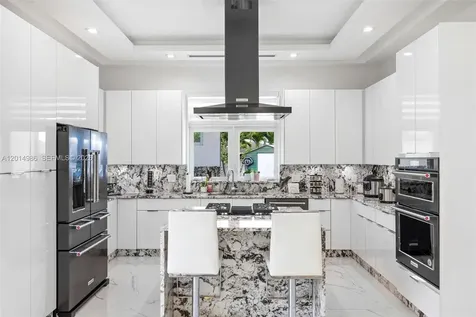 5815 SW 107th Place Miami FL 33173