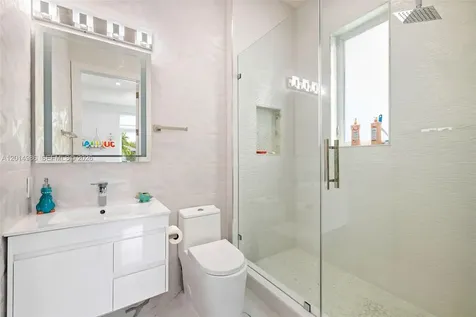 5815 SW 107th Place Miami FL 33173
