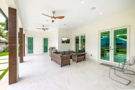 5815 SW 107th Place Miami FL 33173