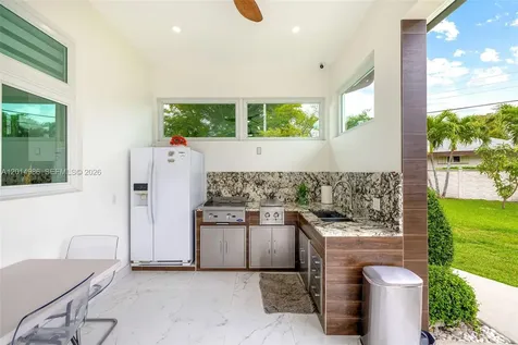5815 SW 107th Place Miami FL 33173