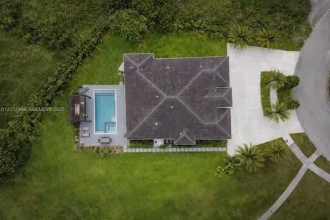 5815 SW 107th Place Miami FL 33173