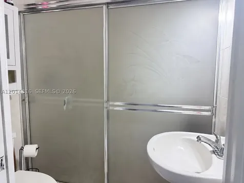 951 E 18th Street Hialeah FL 33013