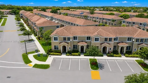 2382 SE 10th Street Homestead FL 33035