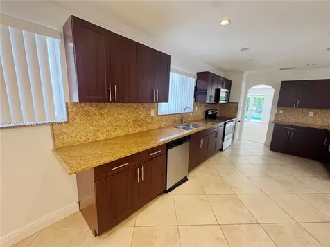 9620 Kendale Boulevard Miami FL 33176