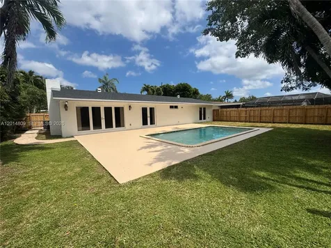 9620 Kendale Boulevard Miami FL 33176