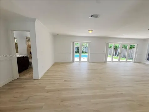 9620 Kendale Boulevard Miami FL 33176